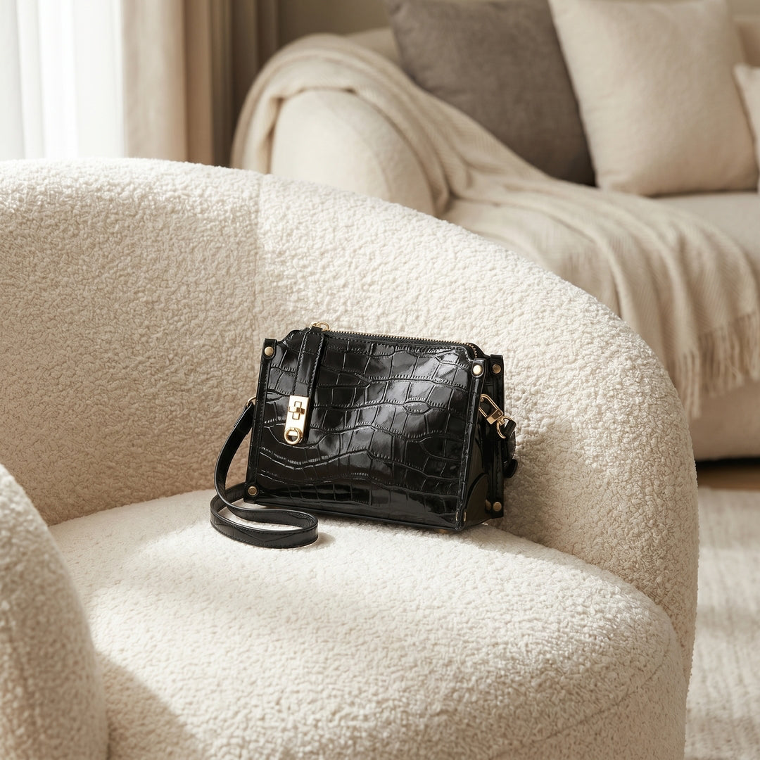 Dominique Crossbody
