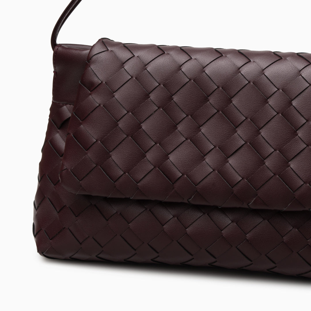 Elora Shoulder Bag