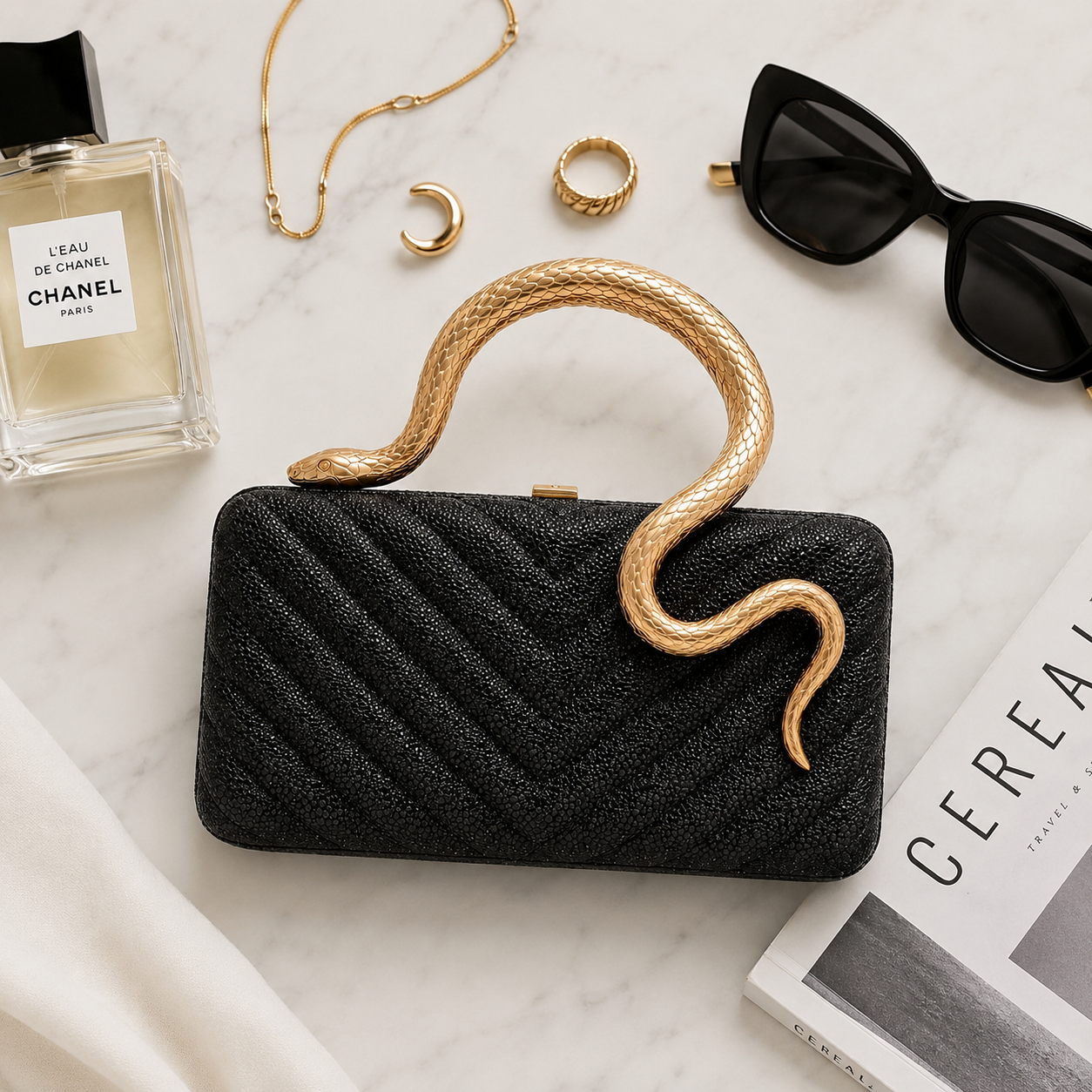 Suri Clutch Bag